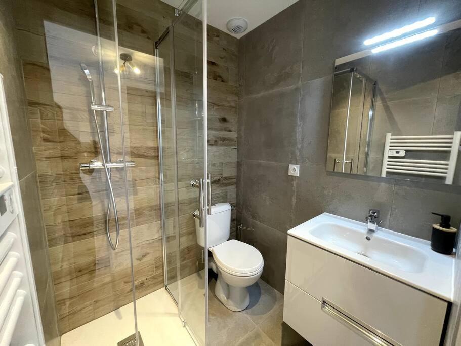 Apartament Petit Cocon Douillet Climatise Pour 2 Pers La Crau Zewnętrze zdjęcie